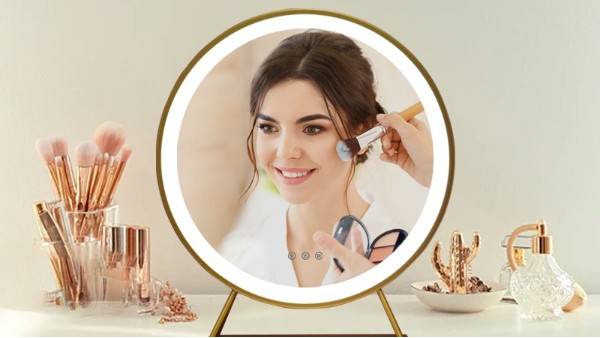 旺财28-十二年专注生产高档化妆镜的厂家